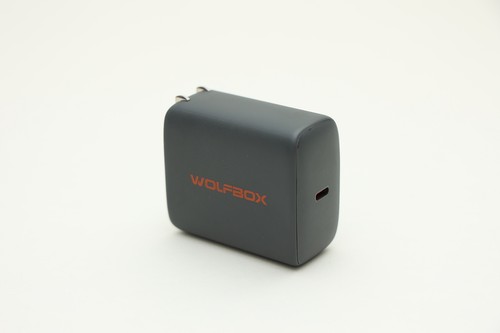 Wolfbox versatile 65w usb - 65w, c